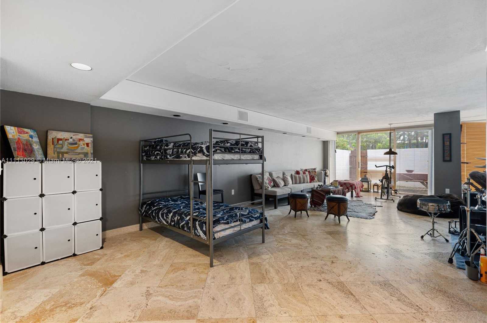 Small Image of 20943 NORTH EAST 37TH CT, Aventura Number 4