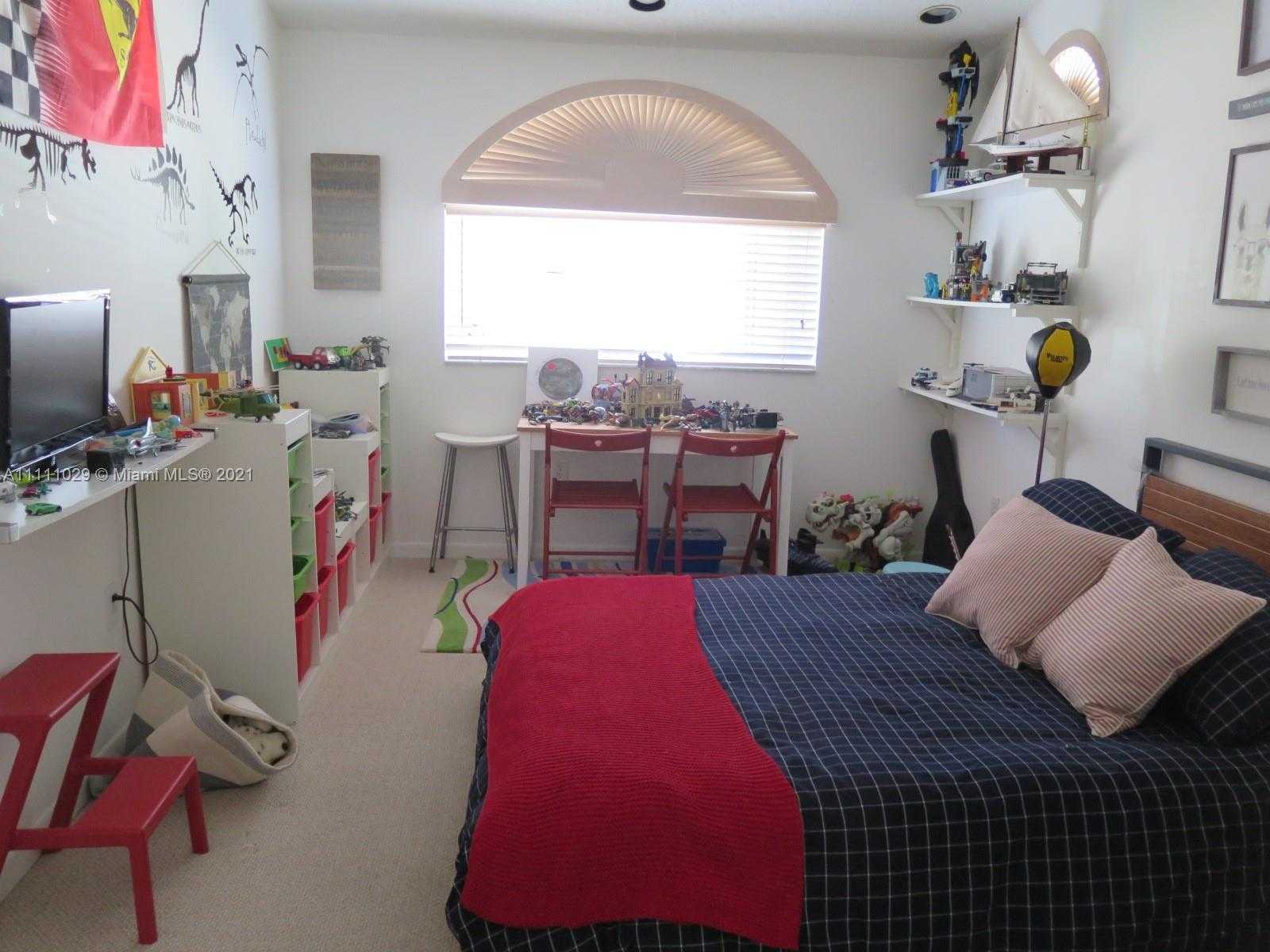 Small Image of 20943 NORTH EAST 37TH CT, Aventura Number 40