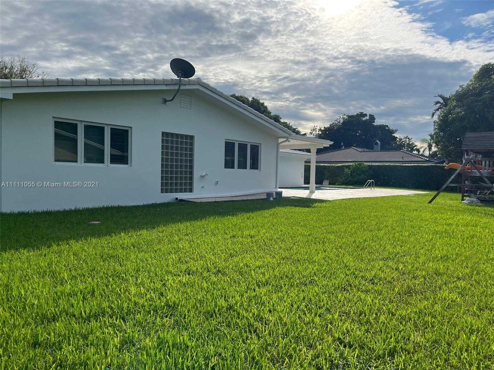 Small Image of 7921 SOUTH WEST 143RD ST, Palmetto Bay Number 20