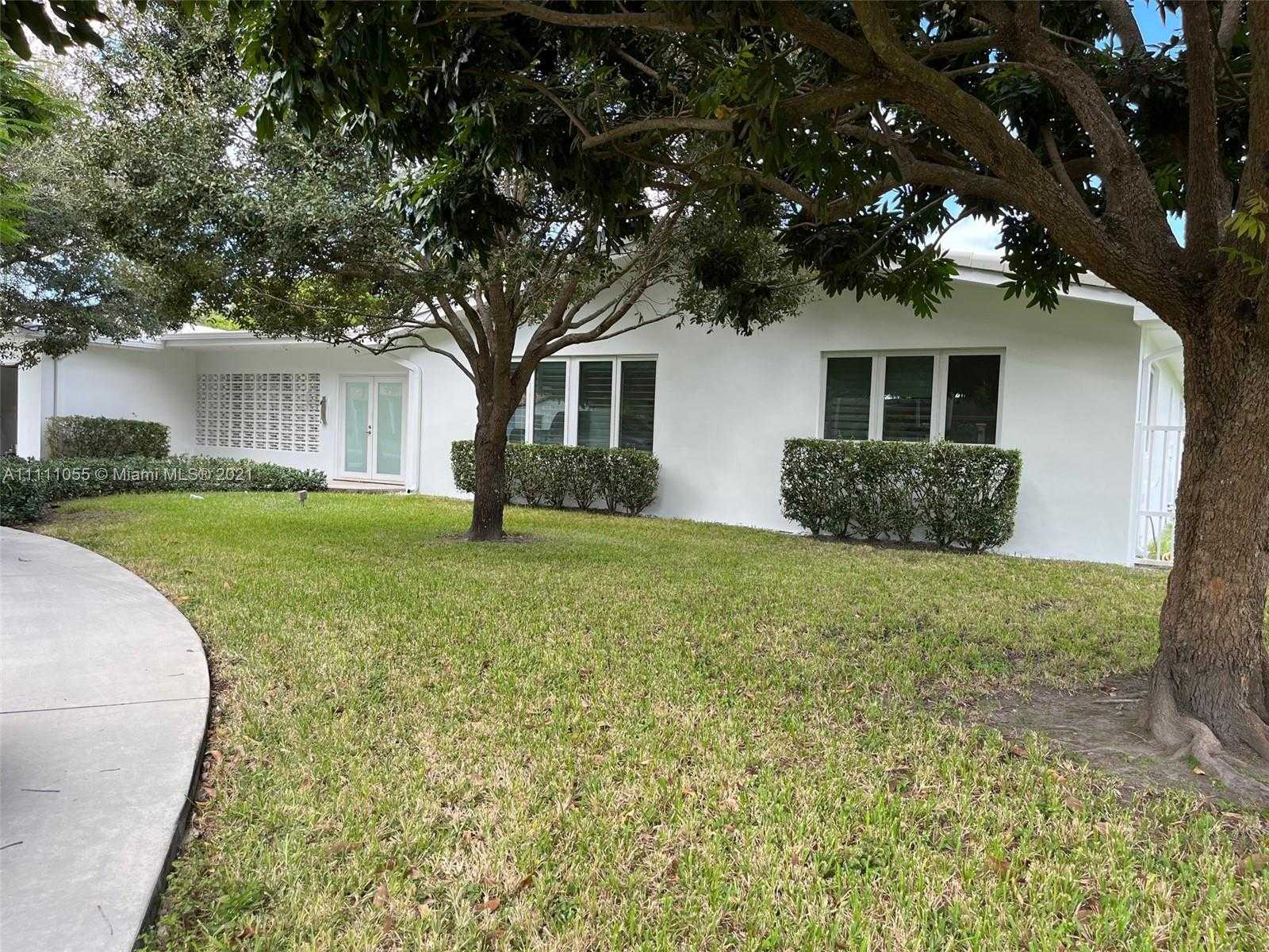Small Image of 7921 SOUTH WEST 143RD ST, Palmetto Bay Number 5