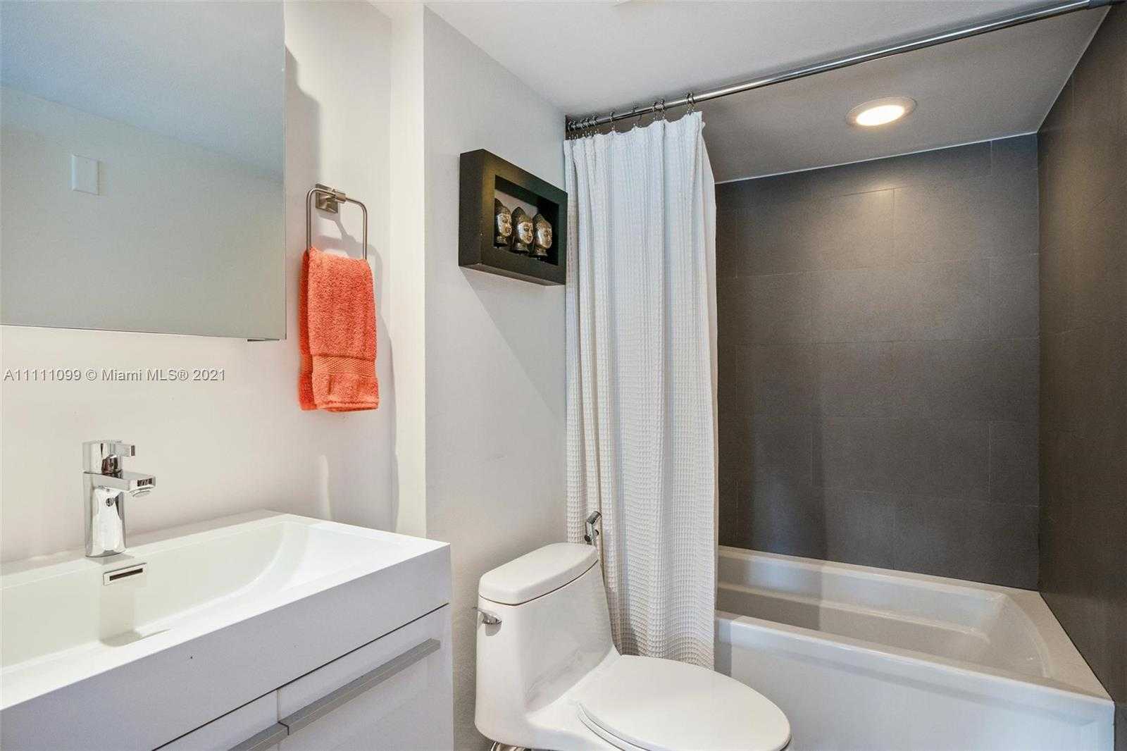 Small Image of 828 3RD ST #312, Miami Beach Number 21