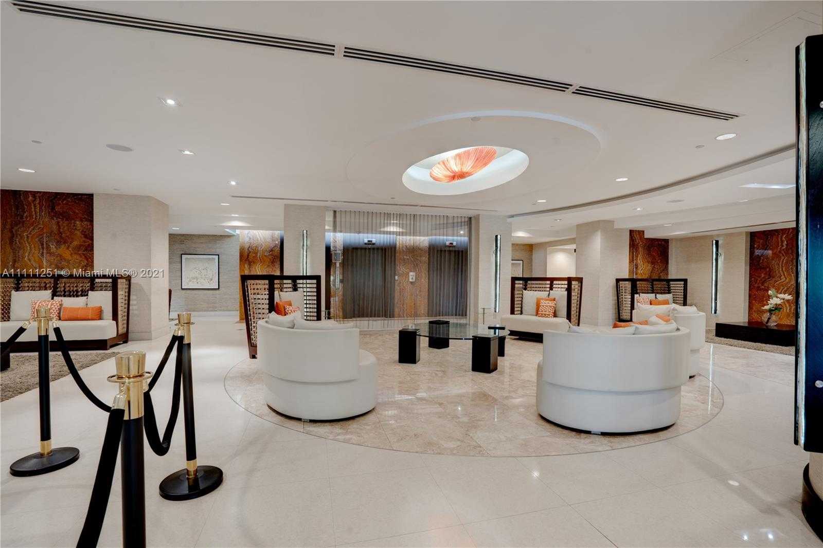 Small Image of 2555 COLLINS AVE #2207, Miami Beach Number 22