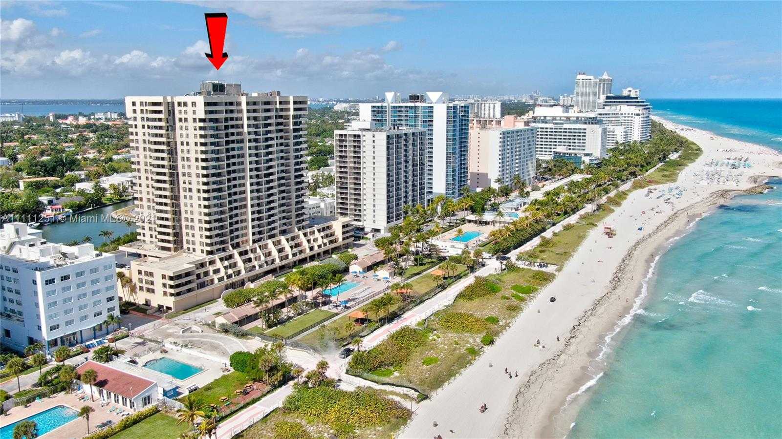 Small Image of 2555 COLLINS AVE #2207, Miami Beach Number 3