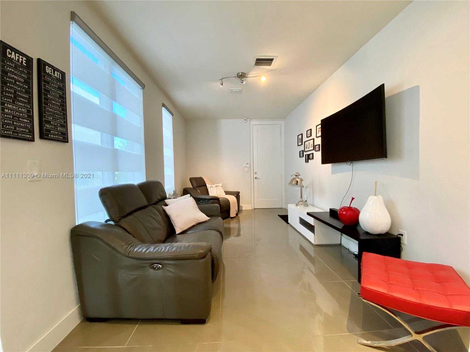 Small Image of 6328 NORTH WEST 105TH PL #., Doral Number 15