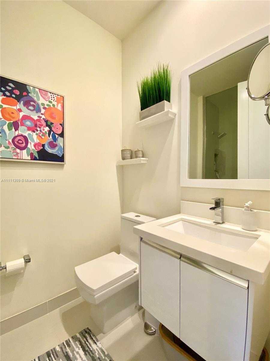 Small Image of 6328 NORTH WEST 105TH PL #., Doral Number 26