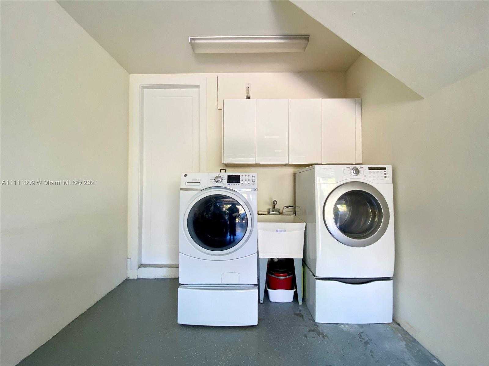 Small Image of 6328 NORTH WEST 105TH PL #., Doral Number 28