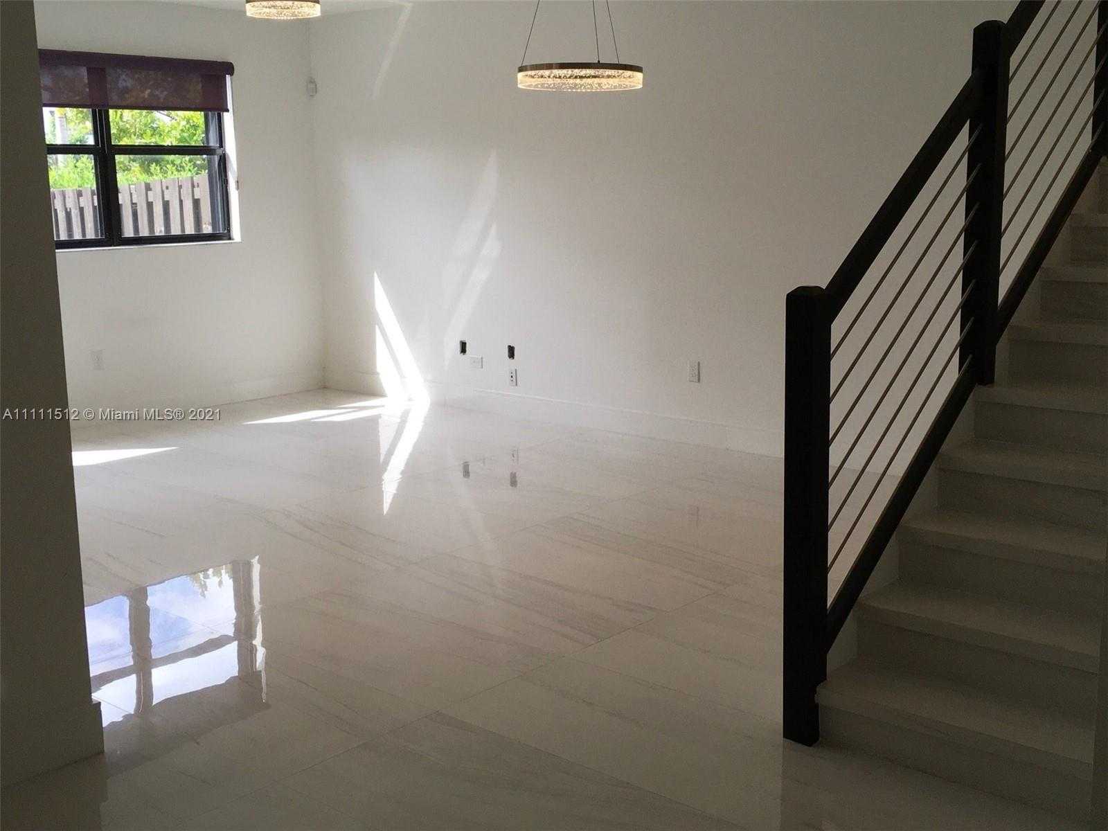 Small Image of 10500 NORTH WEST 78TH TER #10500, Doral Number 15