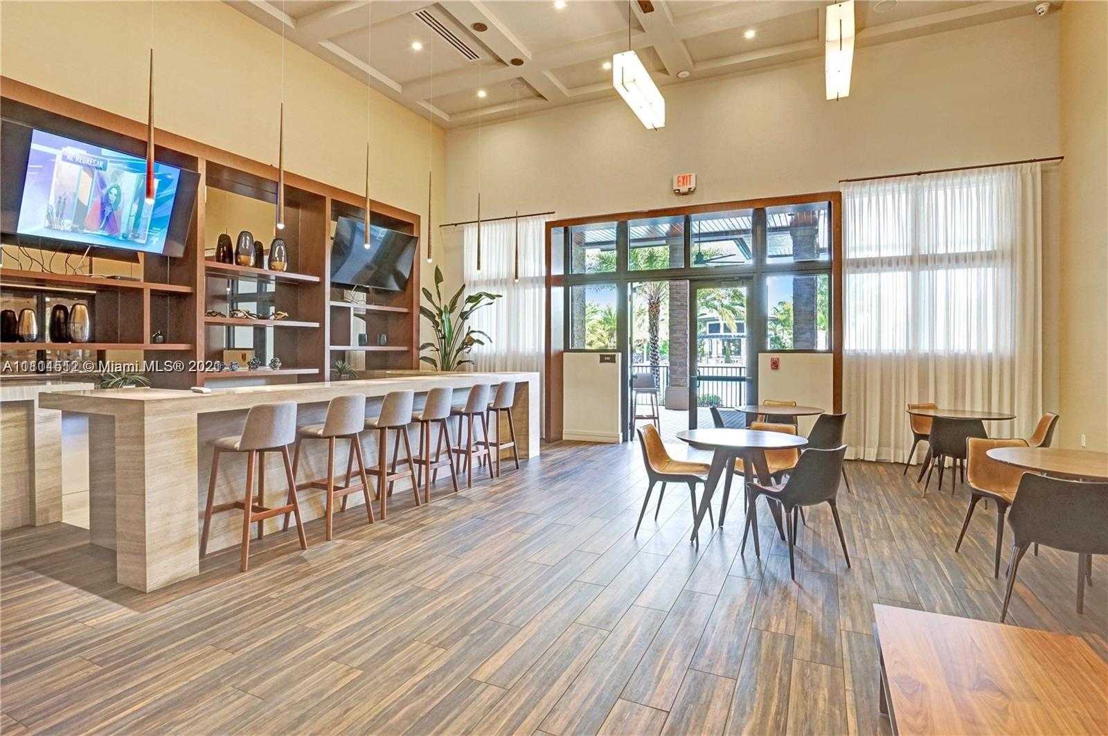 Small Image of 10500 NORTH WEST 78TH TER #10500, Doral Number 41