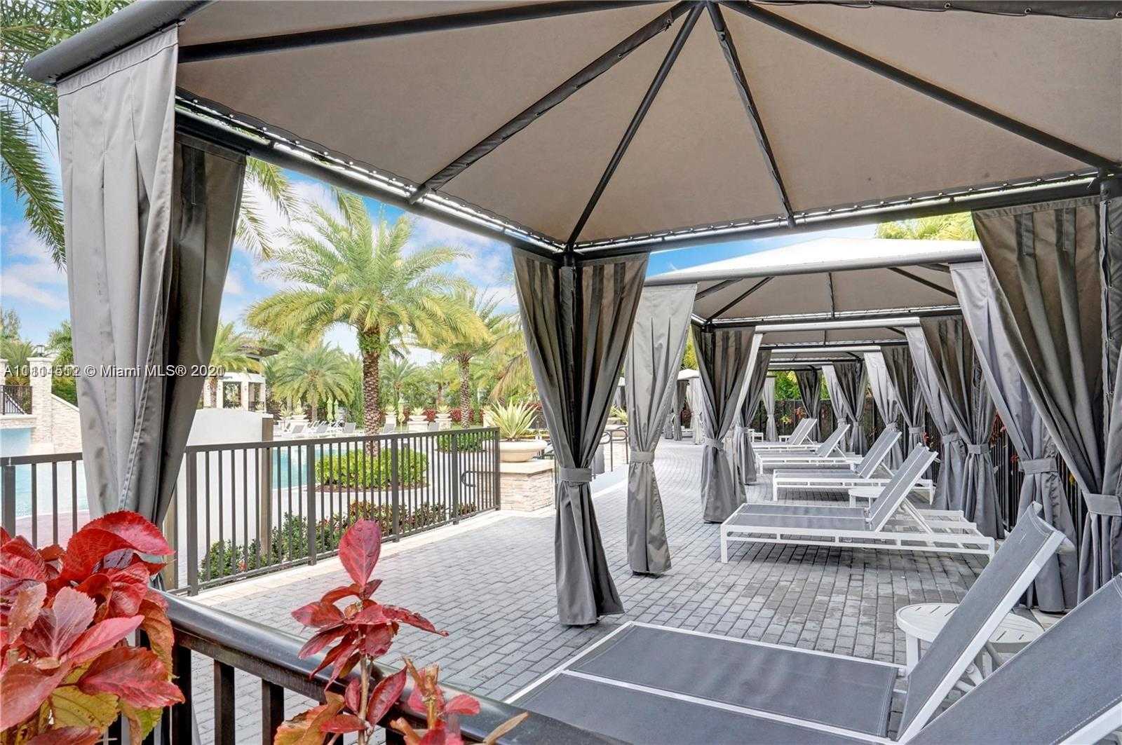 Small Image of 10500 NORTH WEST 78TH TER #10500, Doral Number 42