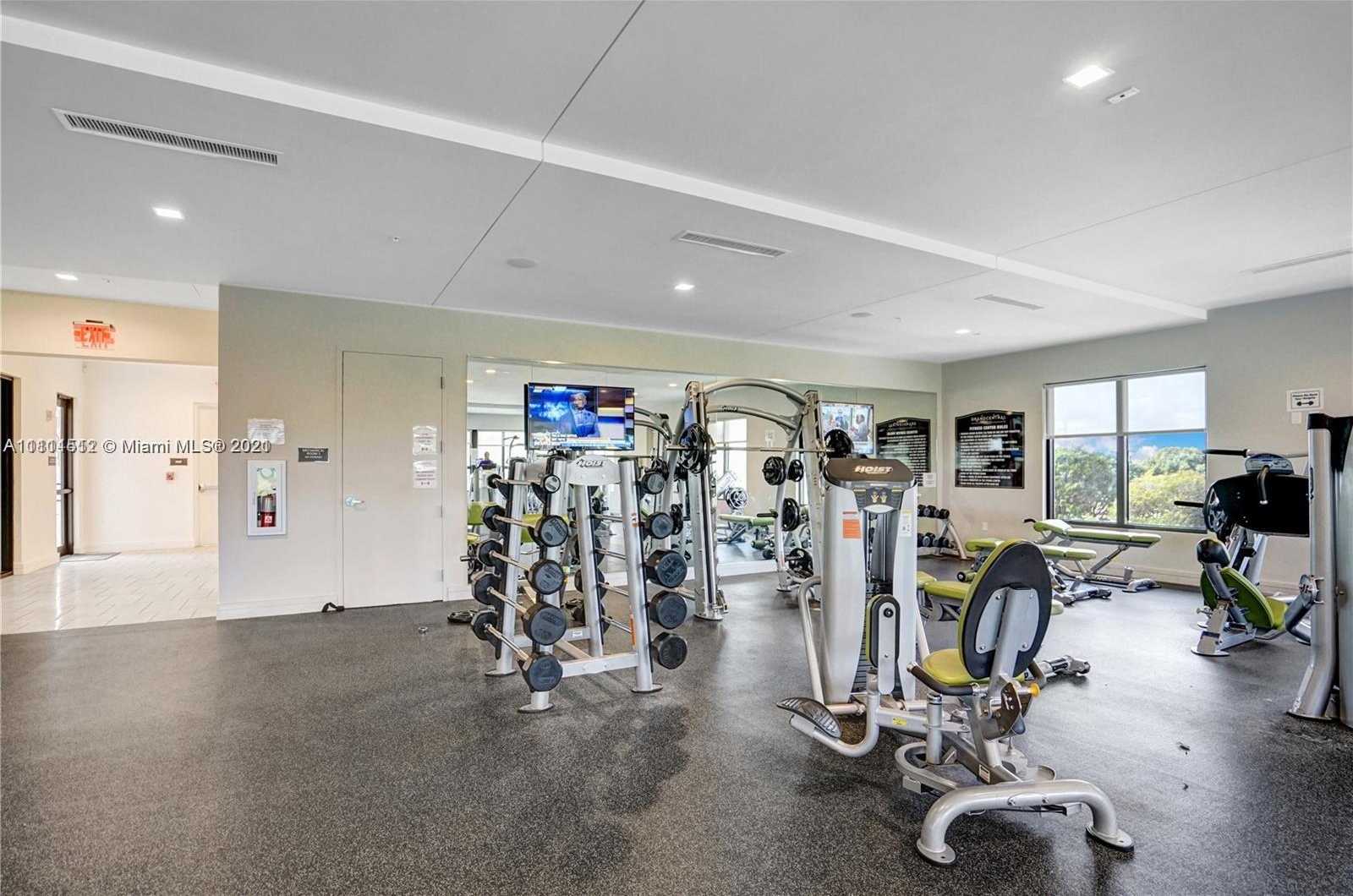 Small Image of 10500 NORTH WEST 78TH TER #10500, Doral Number 54