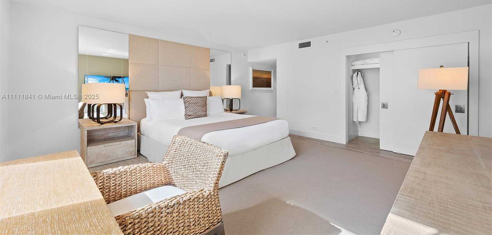 Small Image of 102 24TH ST #904, Miami Beach Number 12
