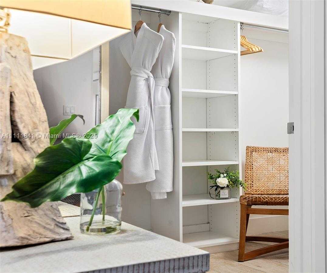 Small Image of 102 24TH ST #904, Miami Beach Number 33