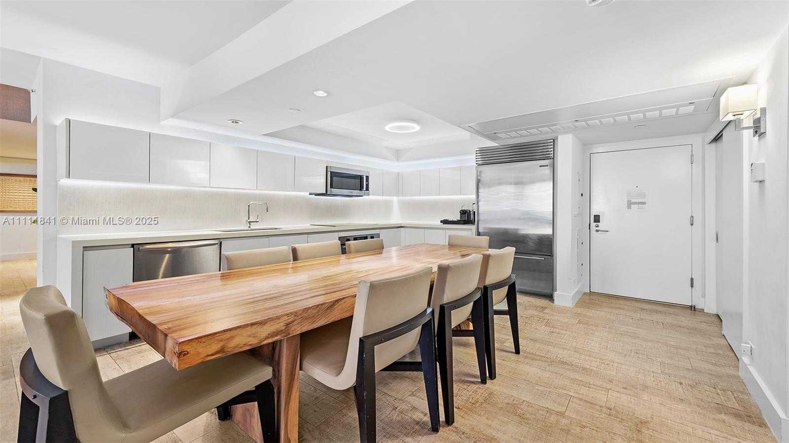Small Image of 102 24TH ST #904, Miami Beach Number 4