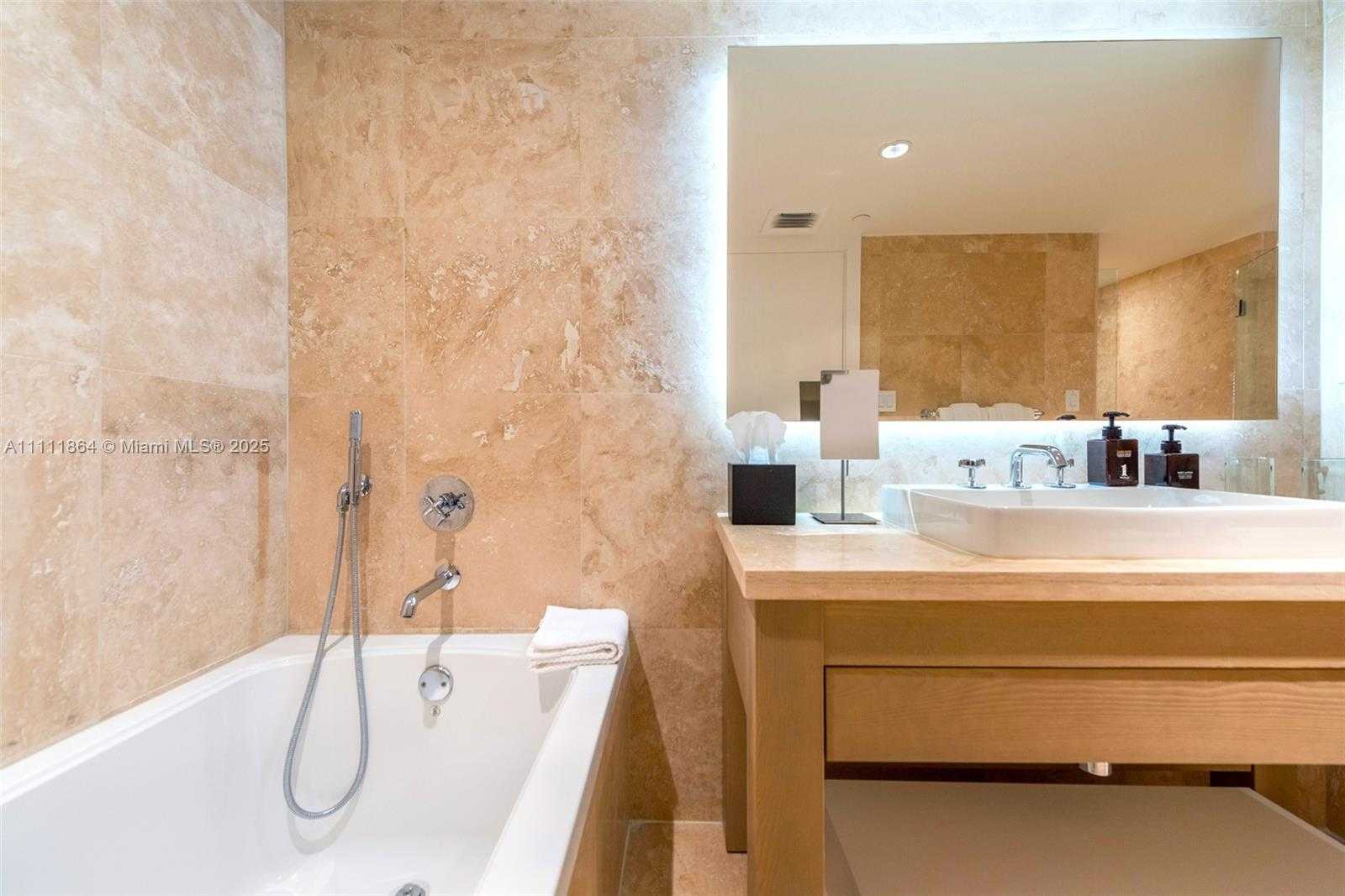 Small Image of 102 24TH ST #906, Miami Beach Number 11