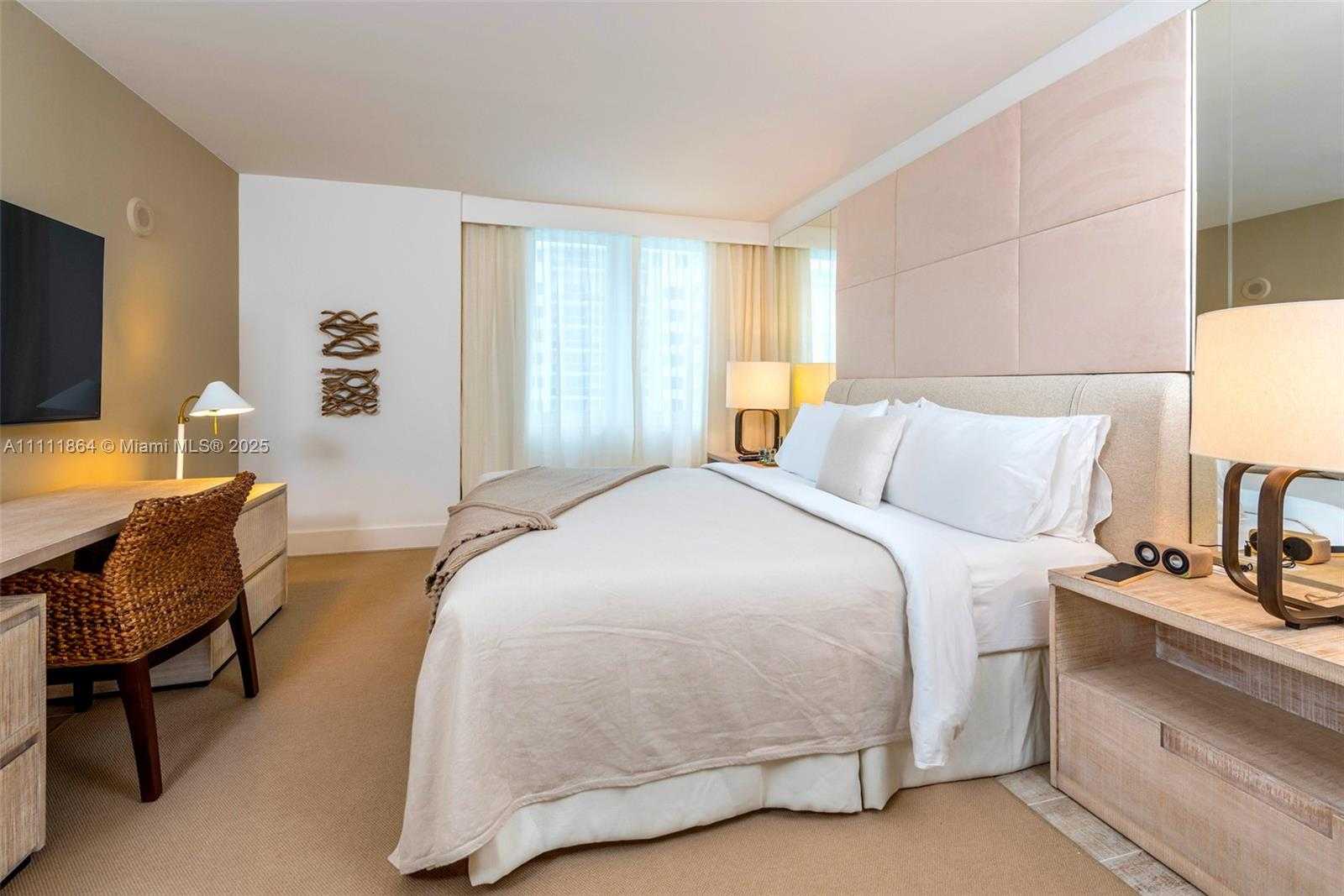 Small Image of 102 24TH ST #906, Miami Beach Number 4