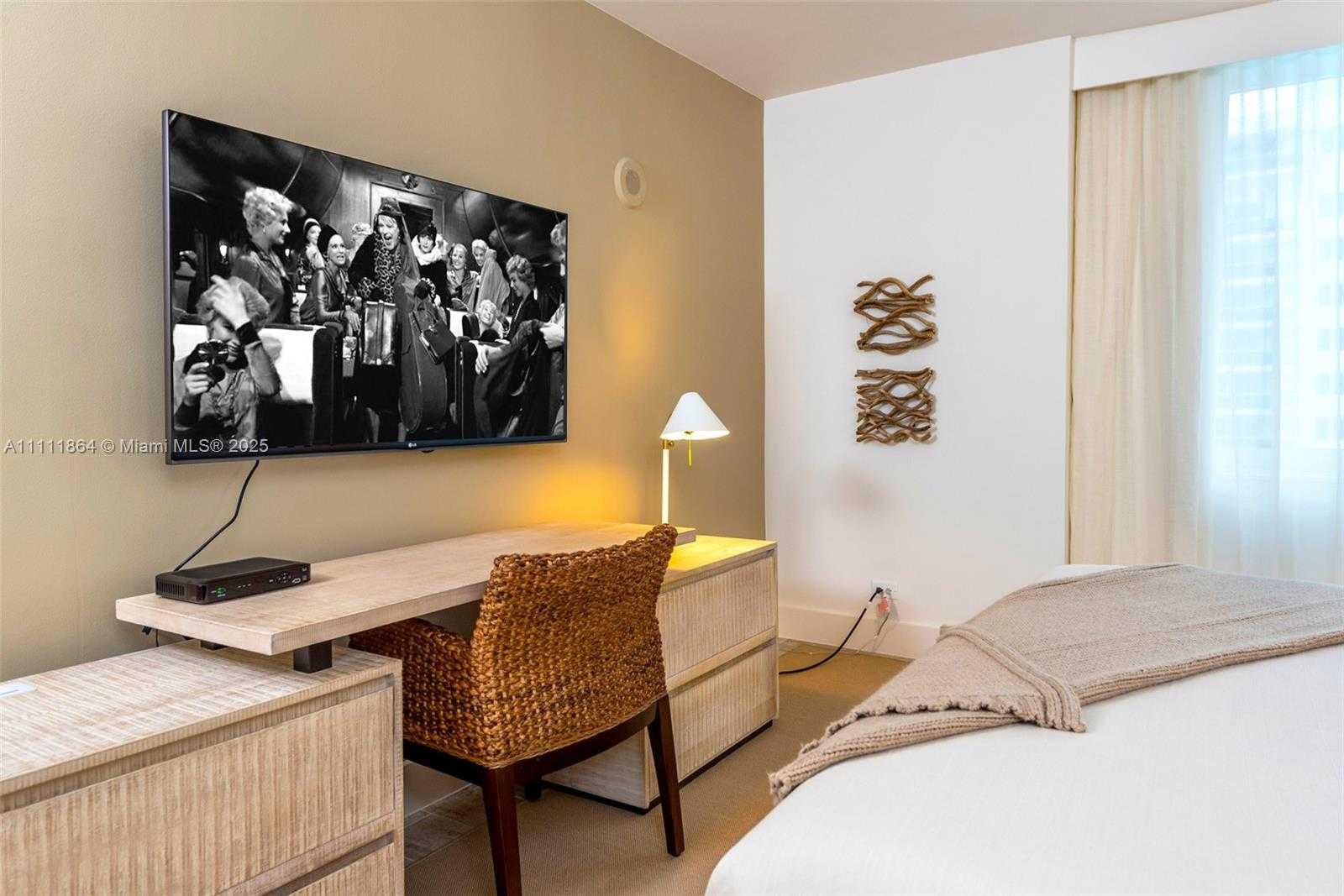 Small Image of 102 24TH ST #906, Miami Beach Number 6