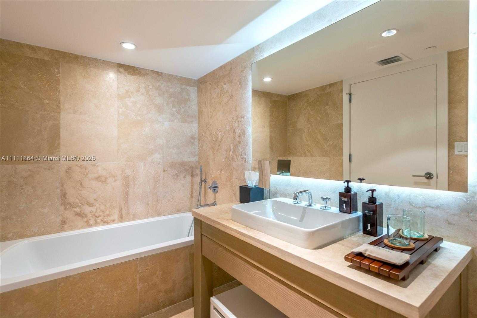 Small Image of 102 24TH ST #906, Miami Beach Number 9