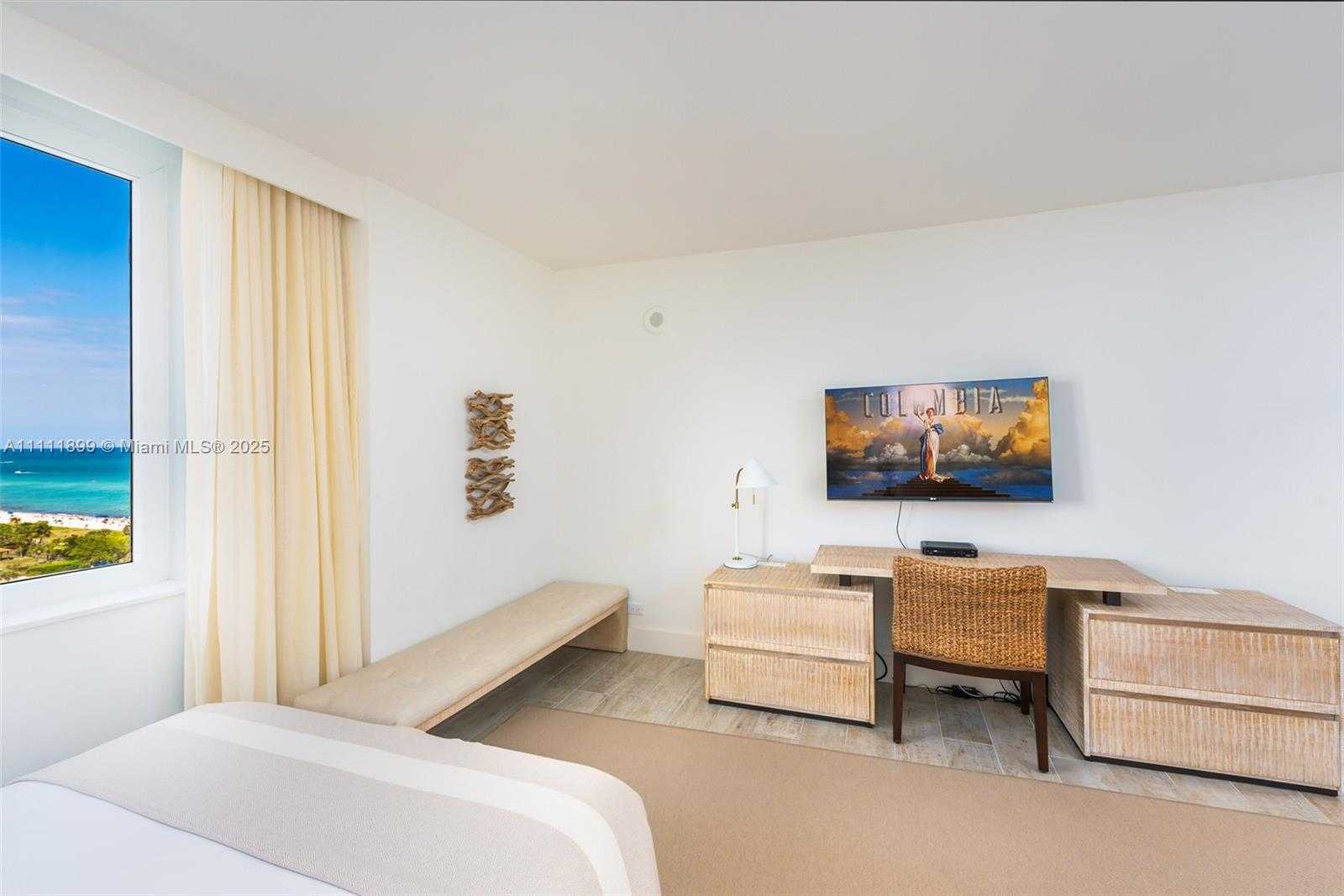 Small Image of 102 24TH ST #1015, Miami Beach Number 7