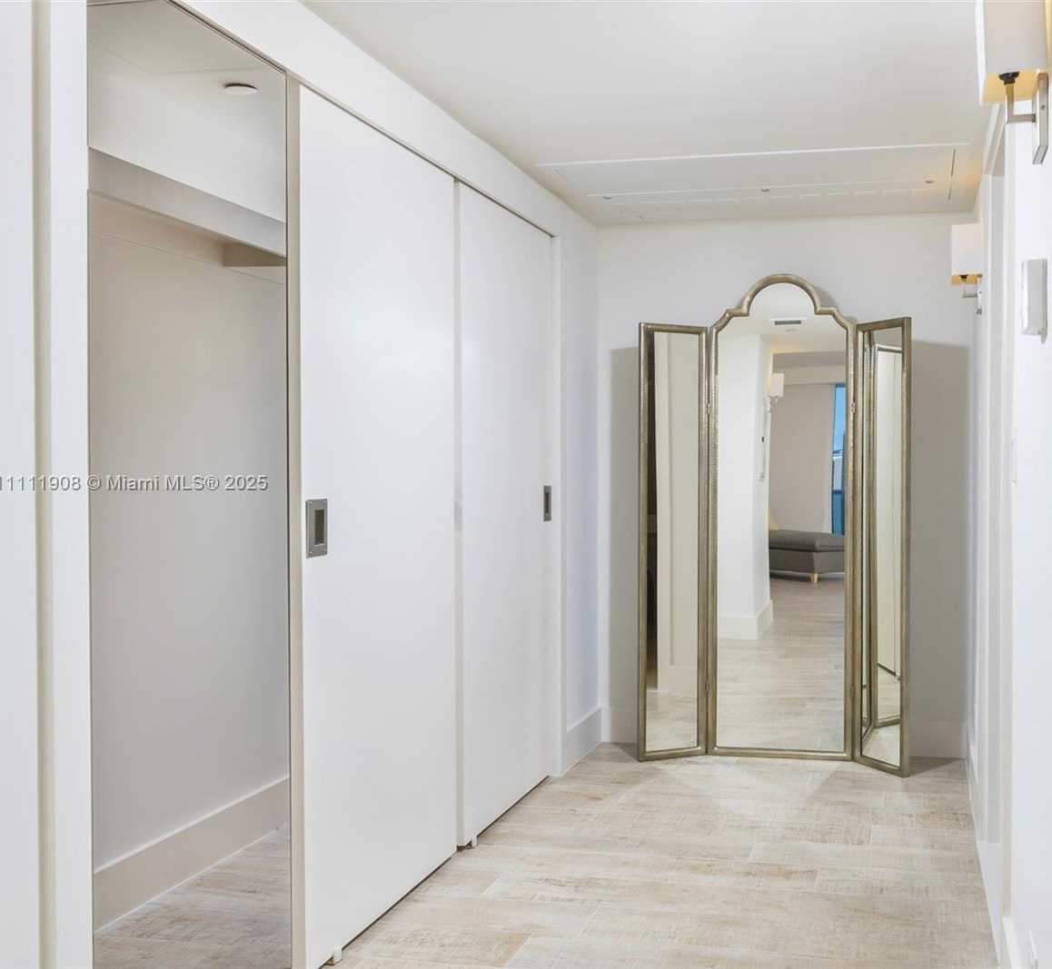 Small Image of 102 24TH ST #1019, Miami Beach Number 21