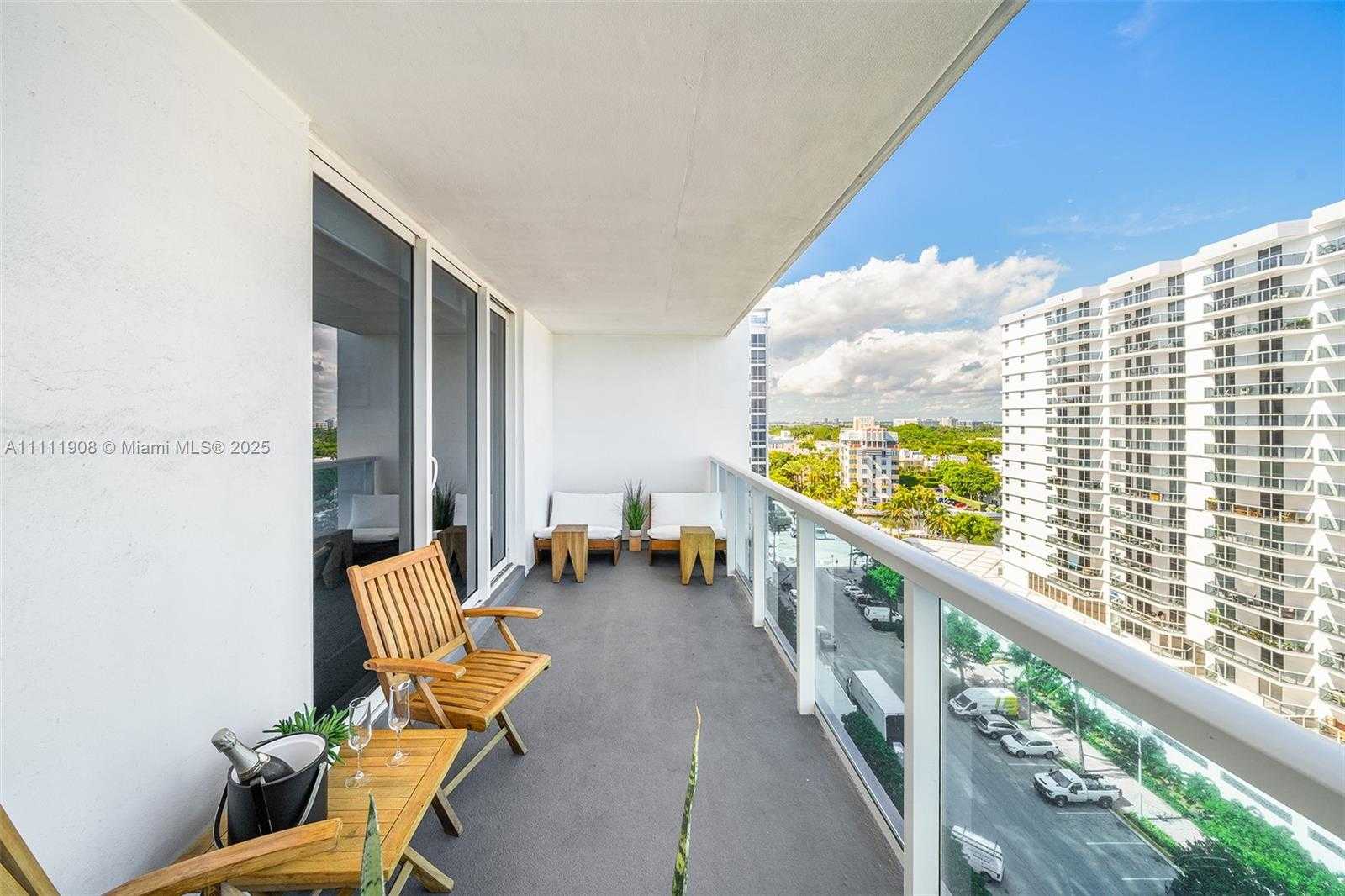 Small Image of 102 24TH ST #1019, Miami Beach Number 26