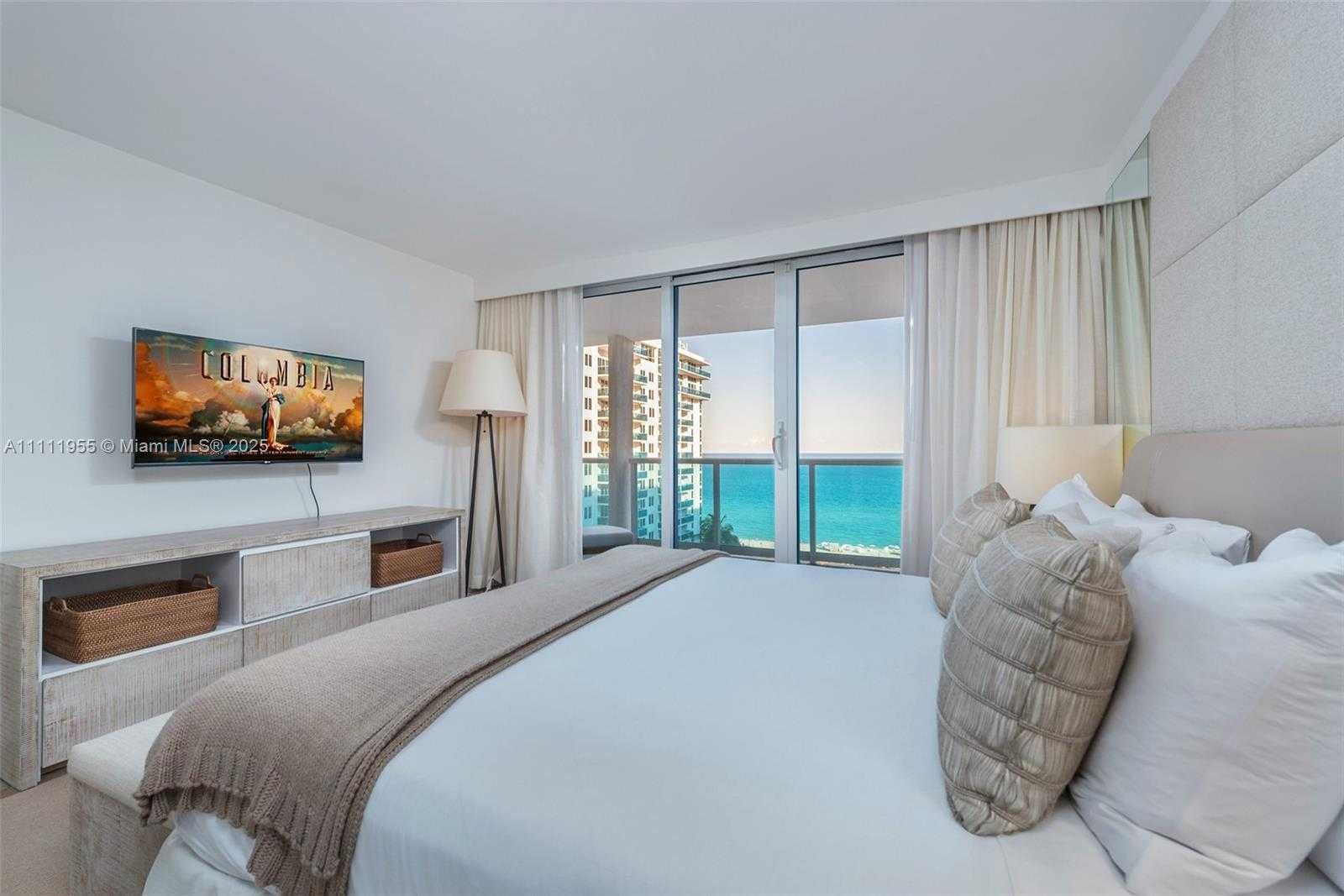 Small Image of 102 24TH ST #1144, Miami Beach Number 14