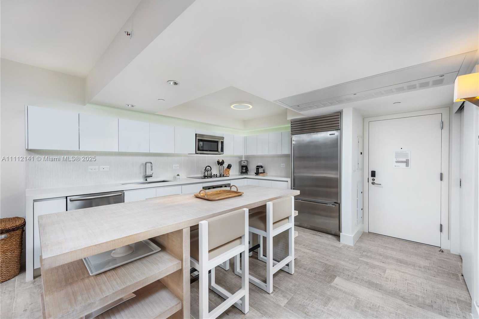 Small Image of 102 24TH ST #1208, Miami Beach Number 14