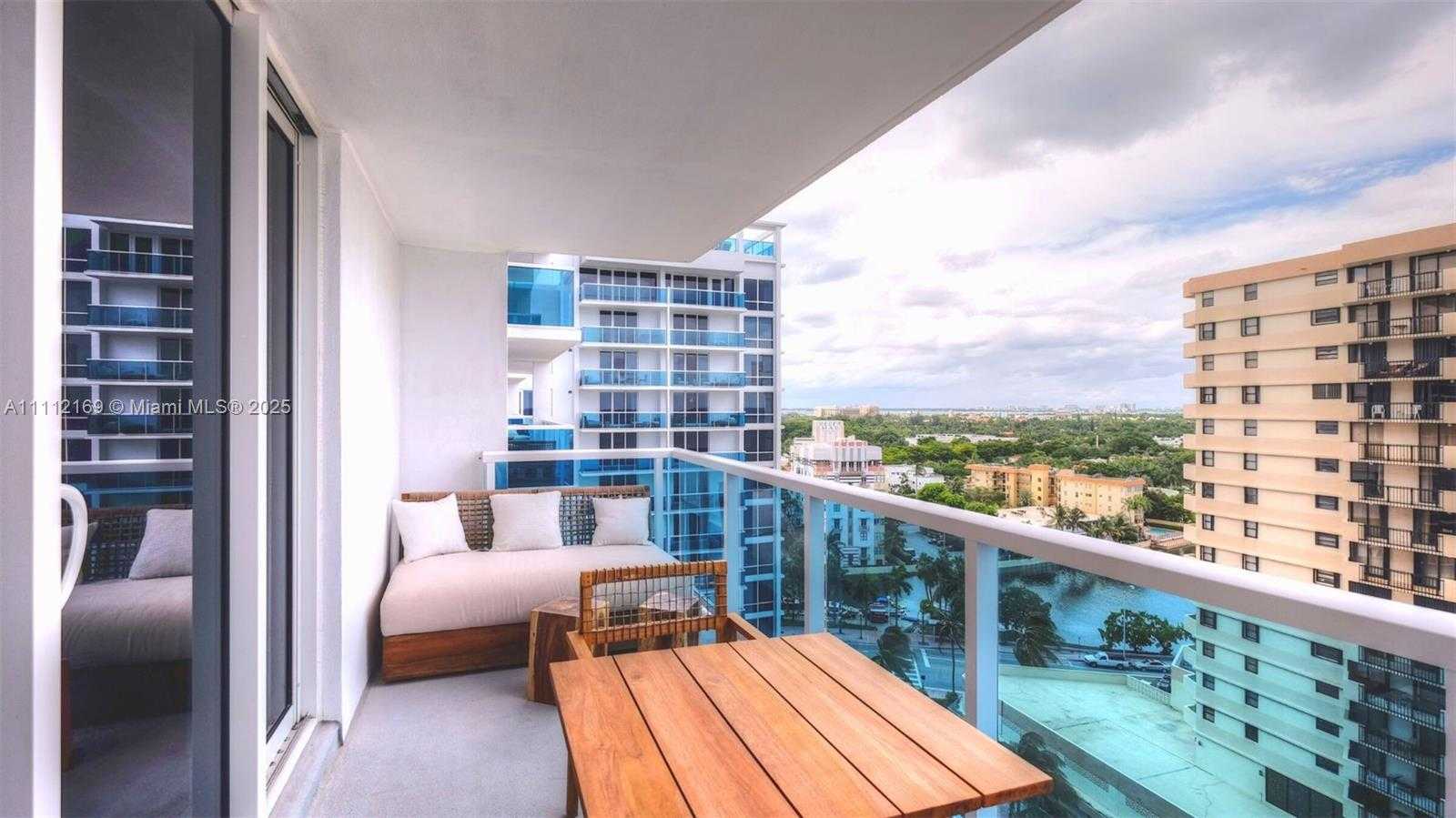 Small Image of 102 24TH ST #1211, Miami Beach Number 9