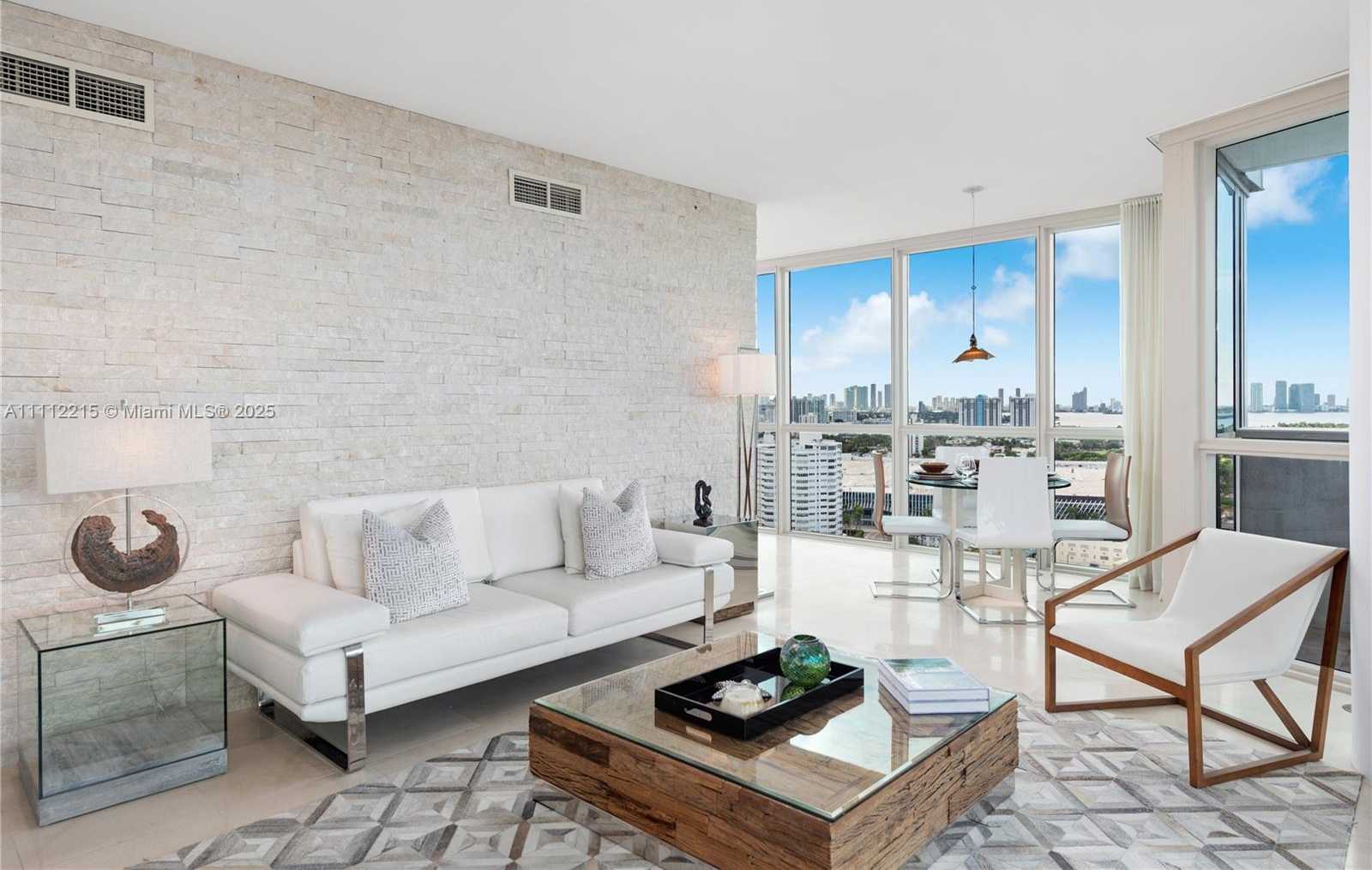 Small Image of 101 20TH ST #2401, Miami Beach Number 18