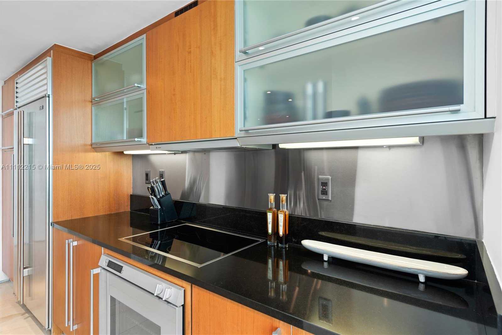 Small Image of 101 20TH ST #2401, Miami Beach Number 24