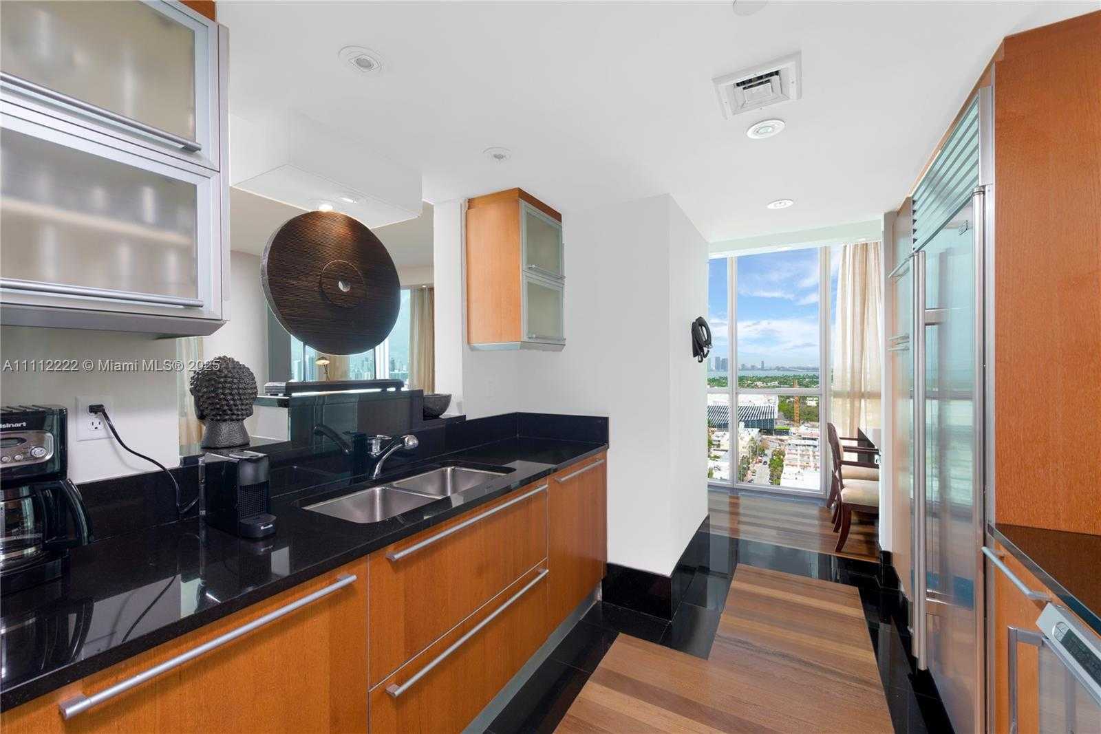 Small Image of 101 20TH ST #2402, Miami Beach Number 10