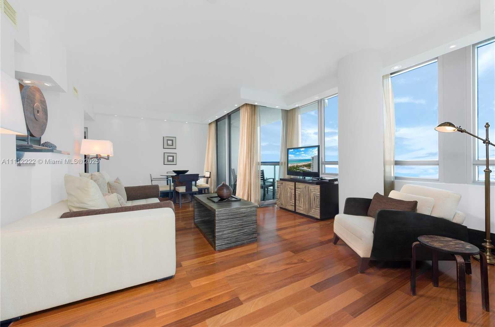 Small Image of 101 20TH ST #2402, Miami Beach Number 7