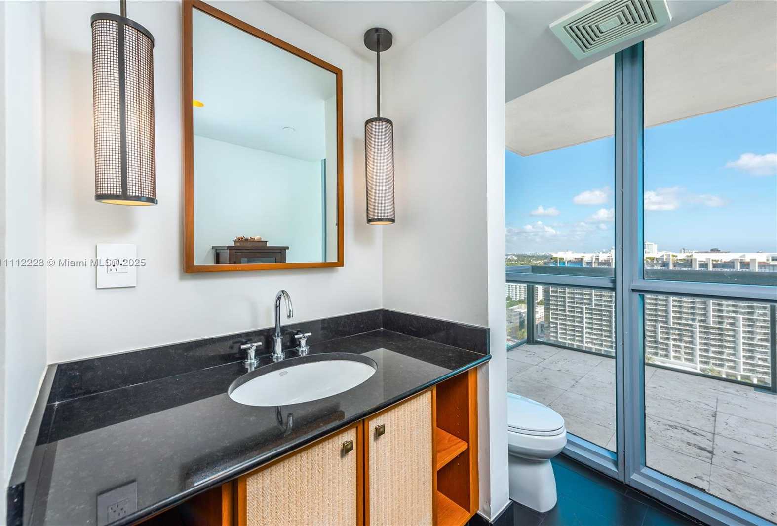 Small Image of 101 20TH ST #2707, Miami Beach Number 11