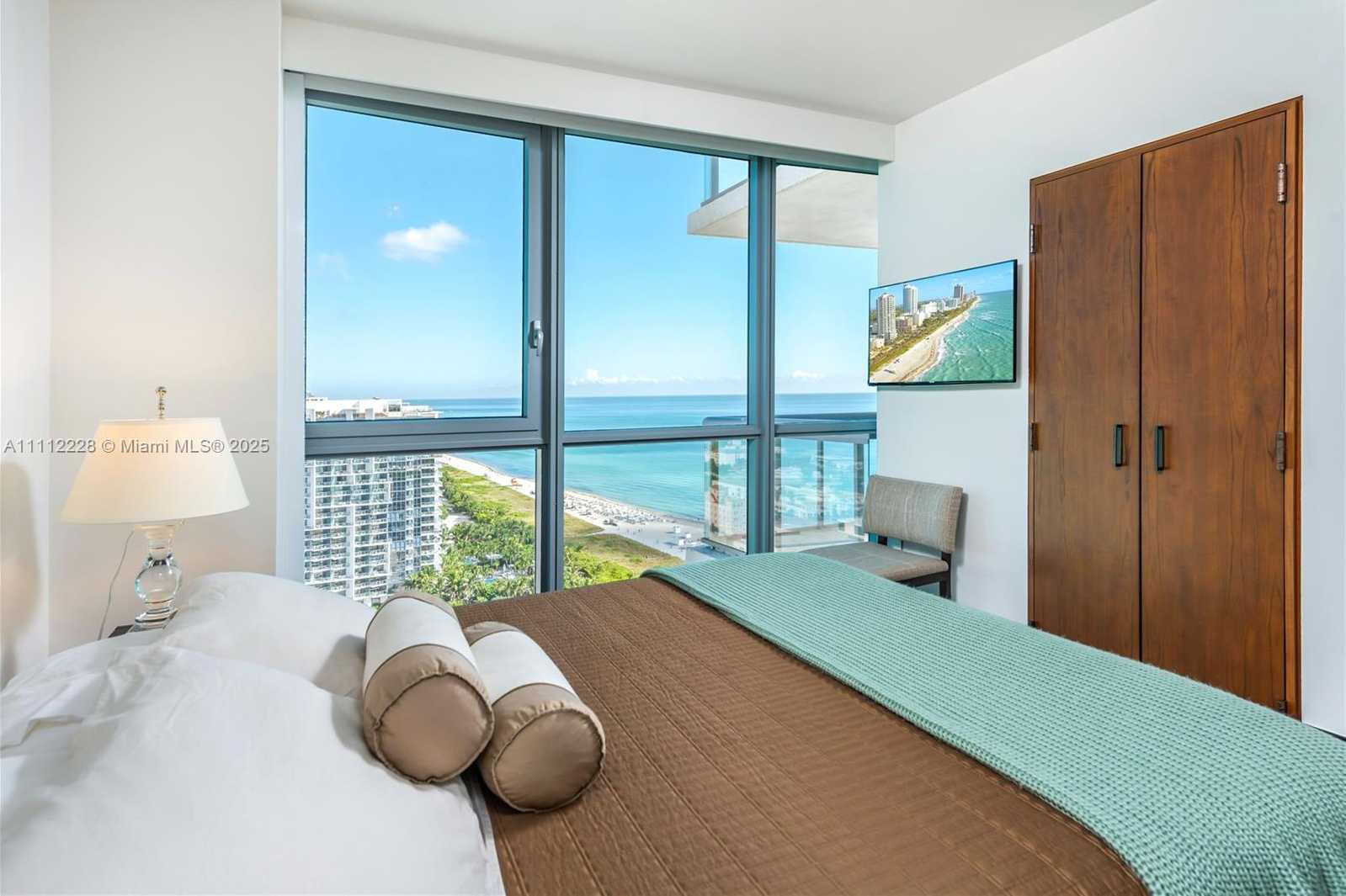 Small Image of 101 20TH ST #2707, Miami Beach Number 13