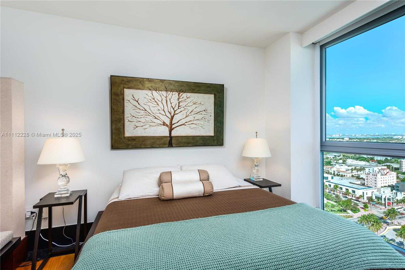 Small Image of 101 20TH ST #2707, Miami Beach Number 15