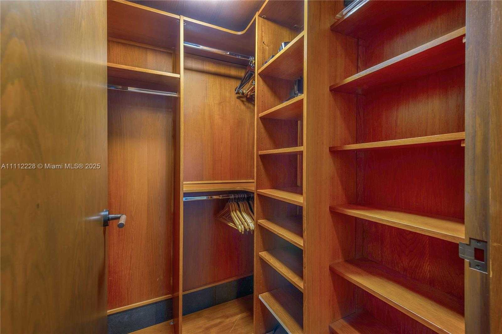 Small Image of 101 20TH ST #2707, Miami Beach Number 18