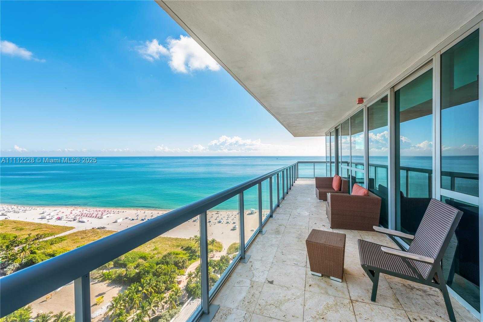 Small Image of 101 20TH ST #2707, Miami Beach Number 2