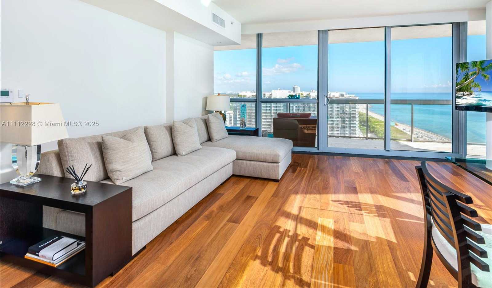 Small Image of 101 20TH ST #2707, Miami Beach Number 7