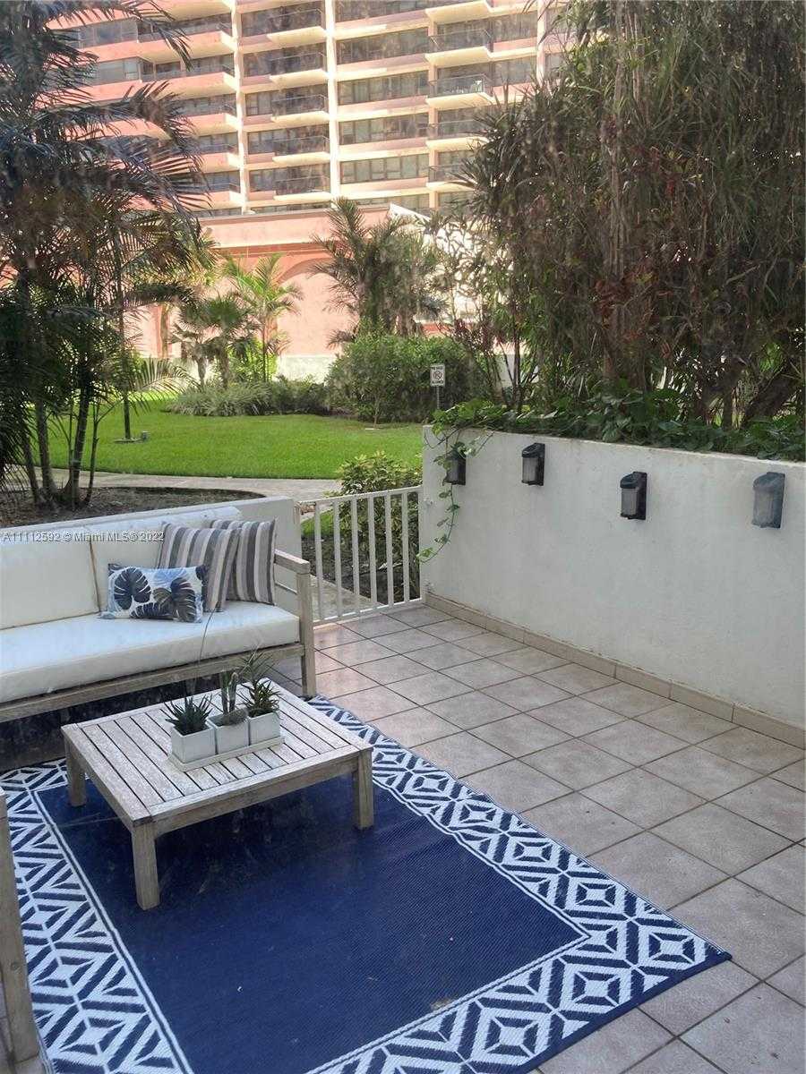 Small Image of 5161 COLLINS AVE #210, Miami Beach Number 18