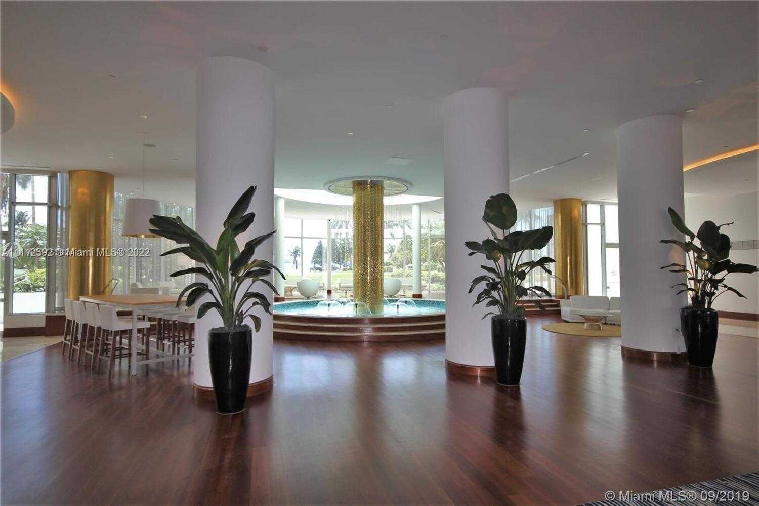 Small Image of 5161 COLLINS AVE #210, Miami Beach Number 4