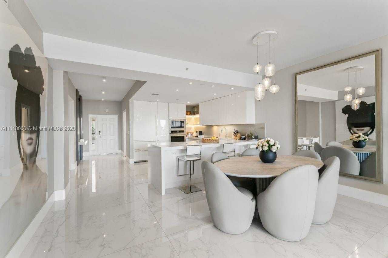 Small Image of 19143 FISHER ISLAND DR #19143, Miami Beach Number 25