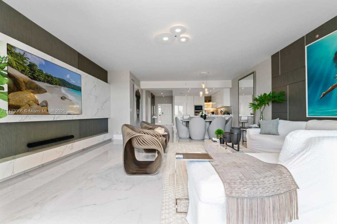 Small Image of 19143 FISHER ISLAND DR #19143, Miami Beach Number 31