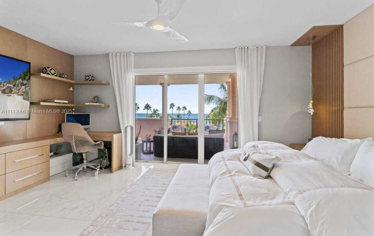 Small Image of 19143 FISHER ISLAND DR #19143, Miami Beach Number 55