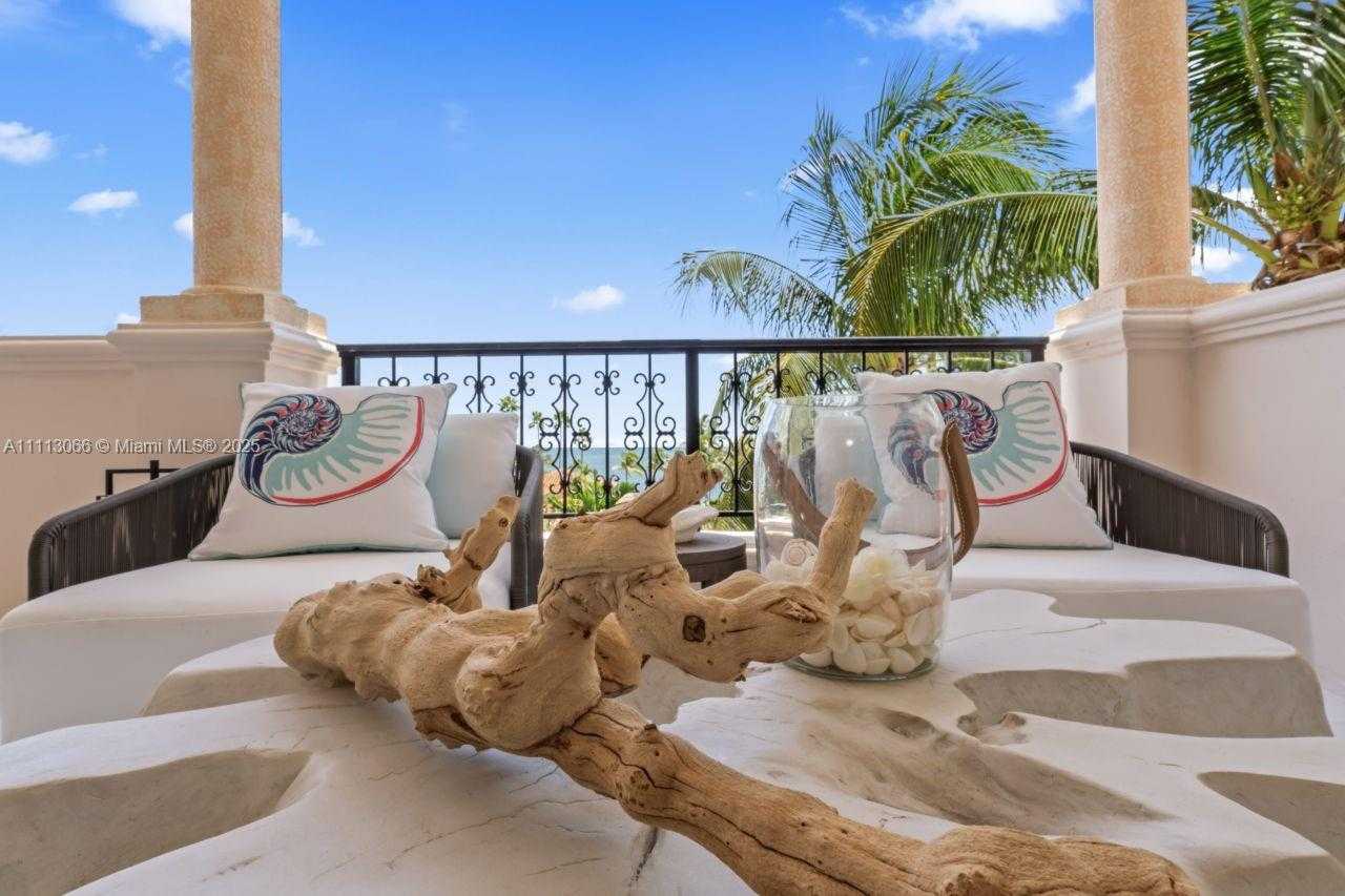 Small Image of 19143 FISHER ISLAND DR #19143, Miami Beach Number 65