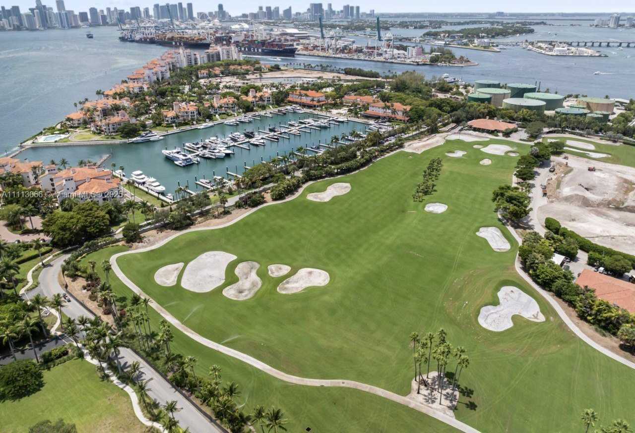 Small Image of 19143 FISHER ISLAND DR #19143, Miami Beach Number 87