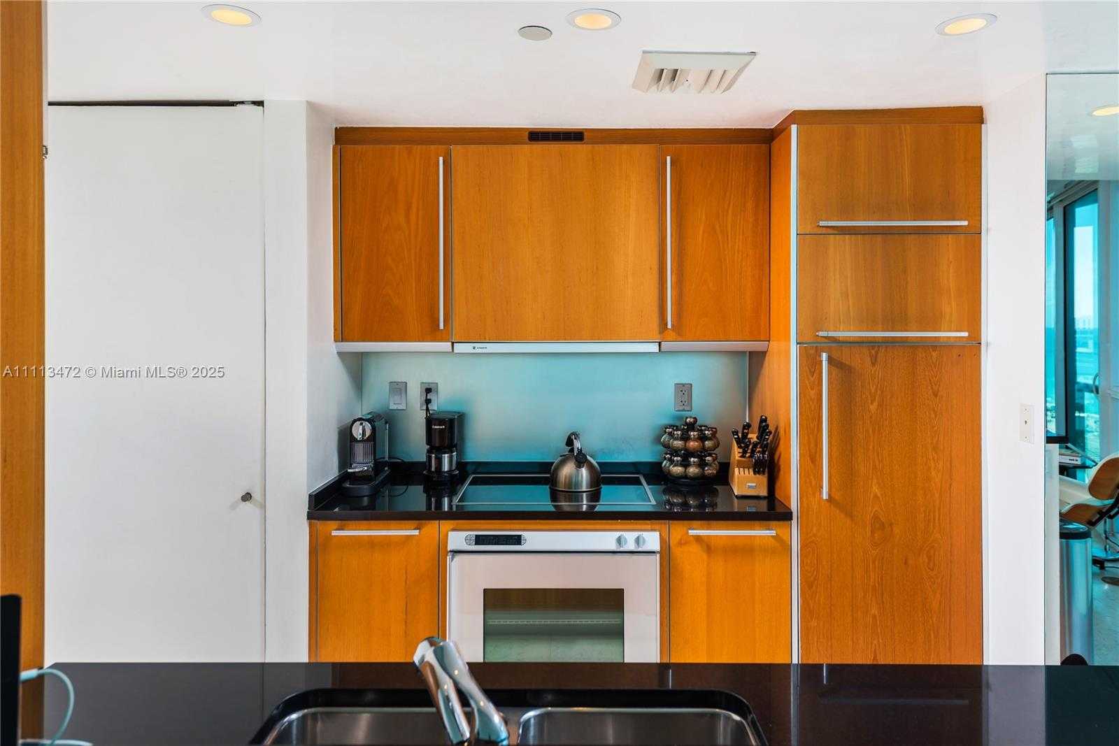Small Image of 101 20TH ST #2208, Miami Beach Number 10