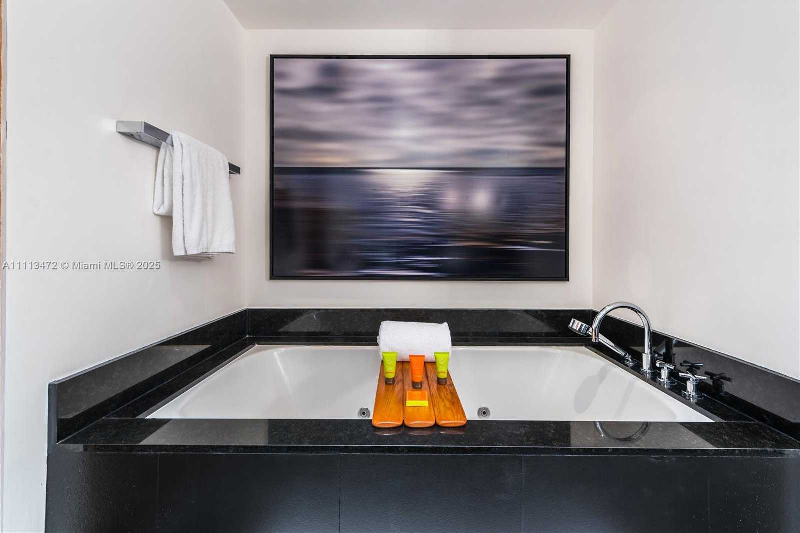 Small Image of 101 20TH ST #2208, Miami Beach Number 14