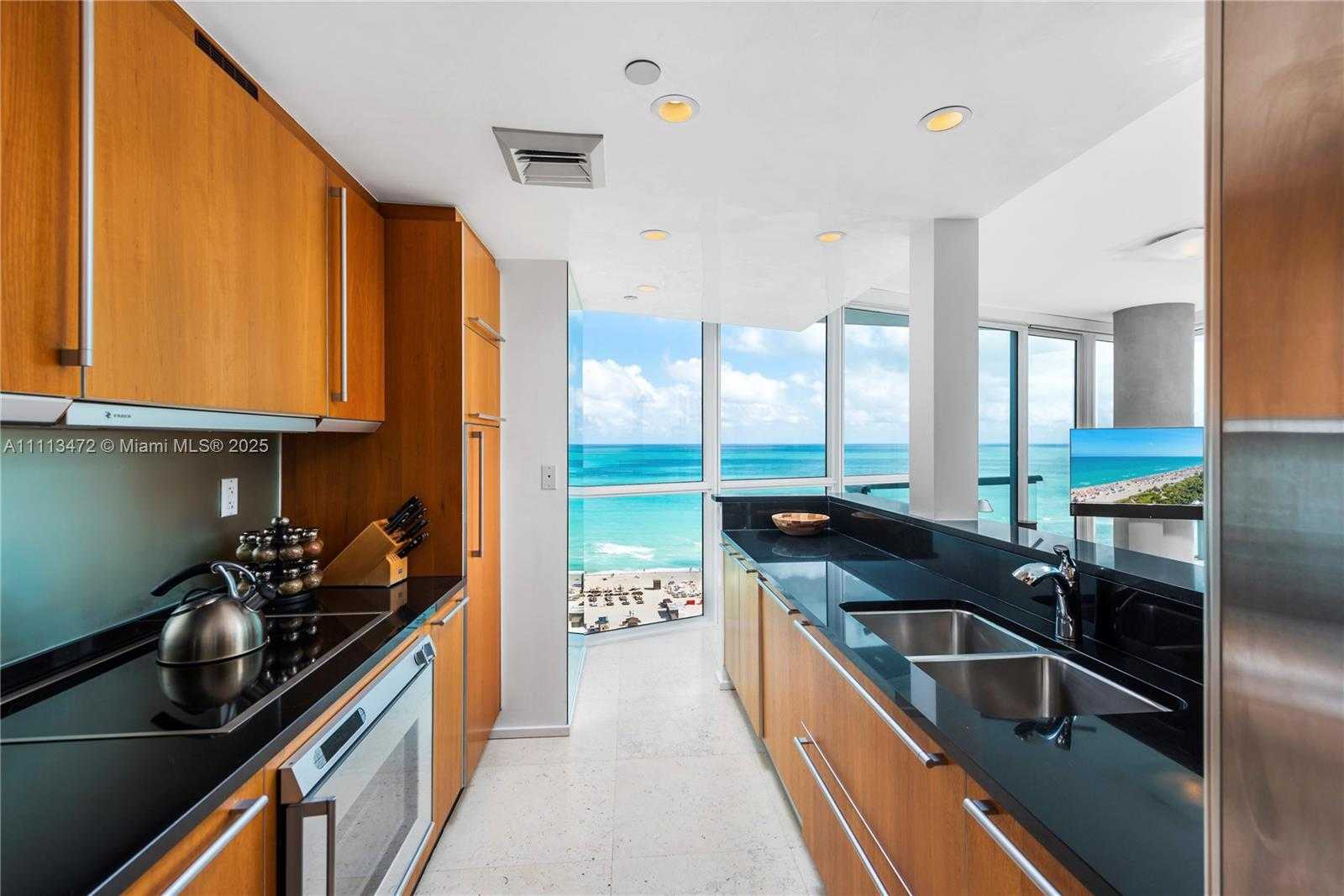 Small Image of 101 20TH ST #2208, Miami Beach Number 5