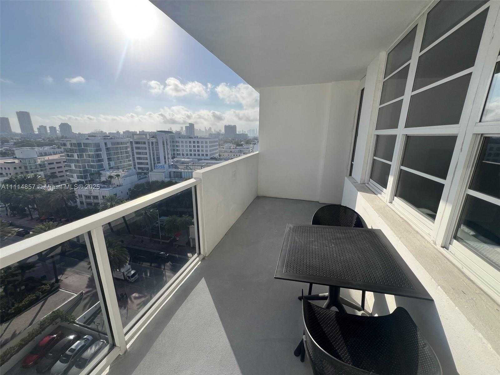 Small Image of 100 LINCOLN RD #1207, Miami Beach Number 2