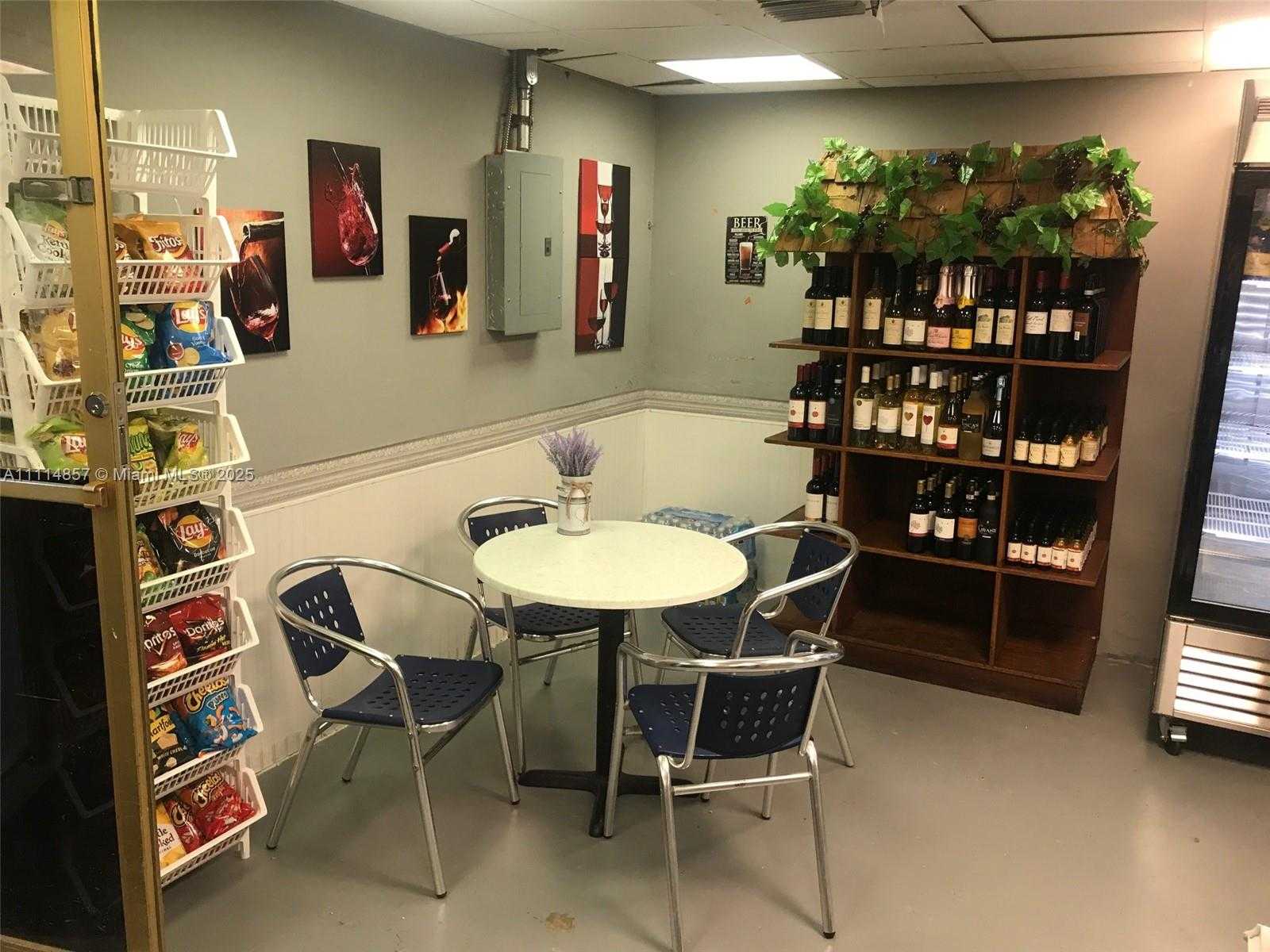 Small Image of 100 LINCOLN RD #1207, Miami Beach Number 40