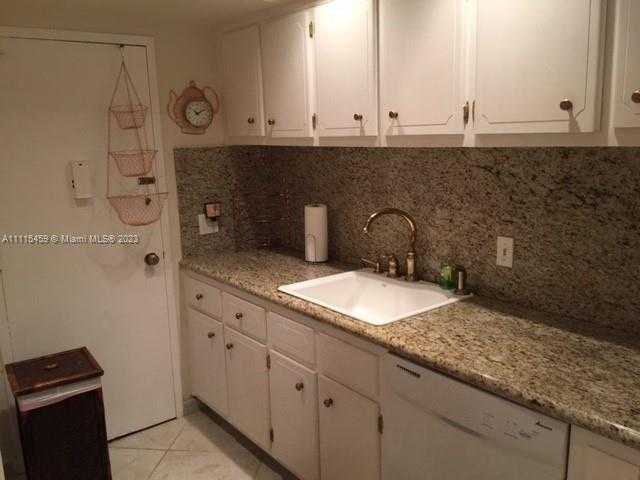 Small Image of 3505 SOUTH OCEAN DR #1215, Hollywood Number 2